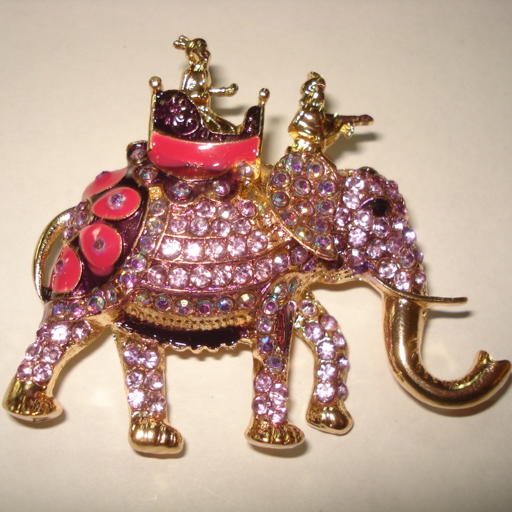 Purple Rhinestone/AB Rhinestone  Enamel Elephant Brooch Pendant  new!